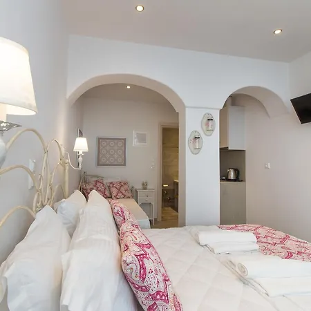 Relax Aparthotel *