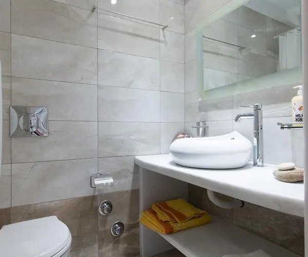 Relax Hotel apartamentowy Naxos City